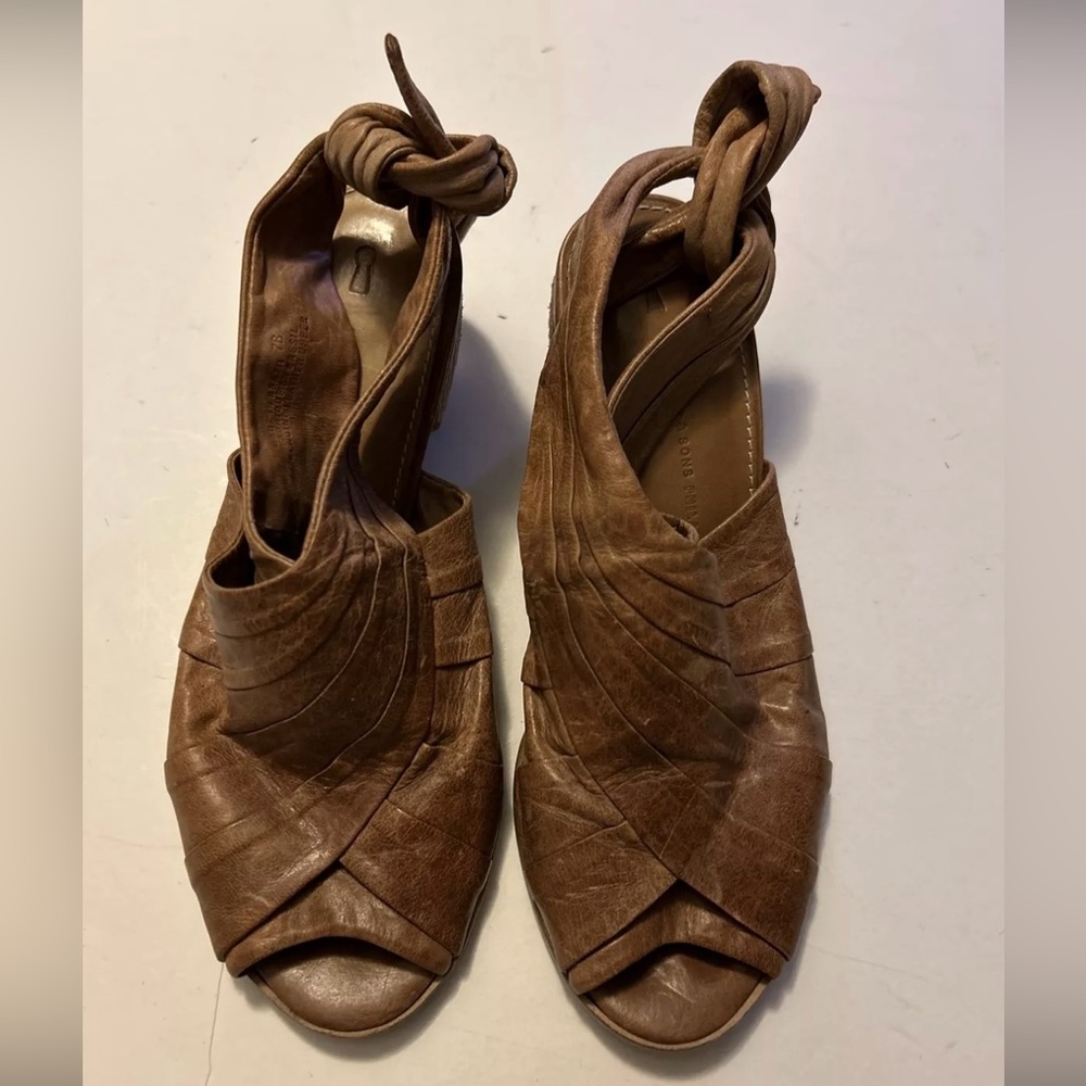 Schuler & Sons Philadelphia
Women Western Shoes Heels Size 7